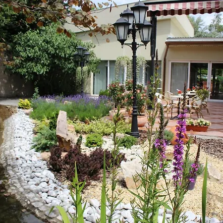 Erla Villa Boutique Hotel-2